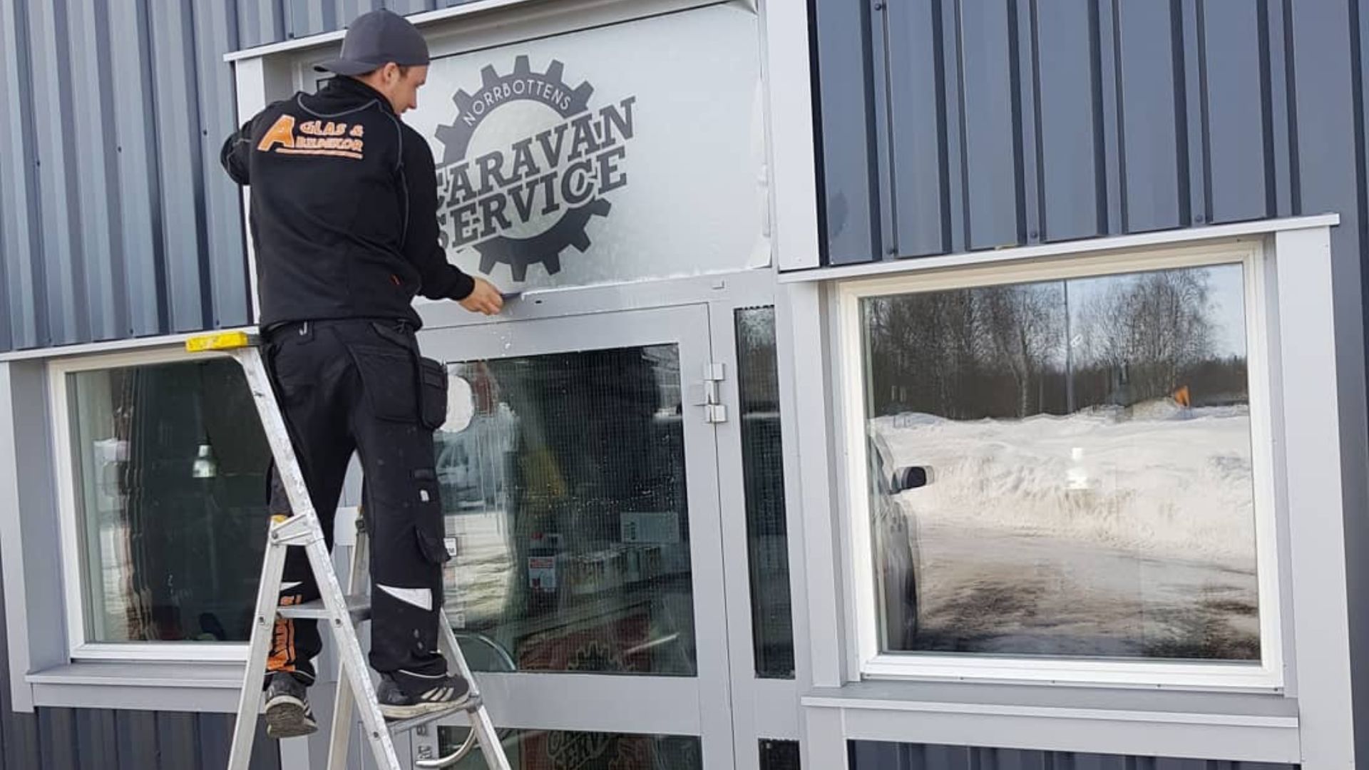 Reklamskylt gjord av Aglas i Kalix